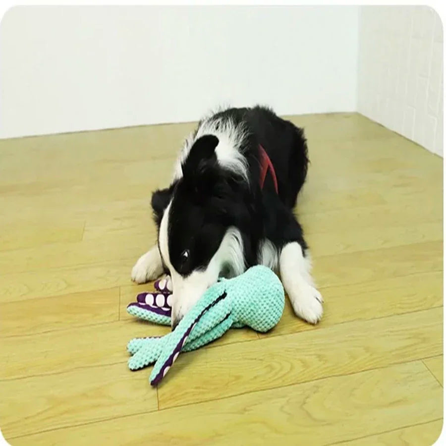 TailFriends™ OctoPlush – Interactive Squeaky Toy for Dogs